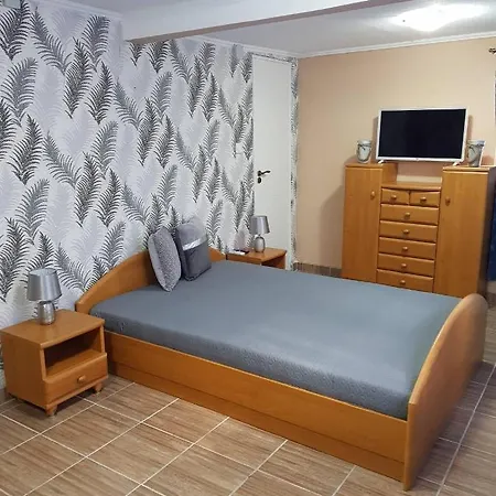 Bed & Breakfast Airport16 Vecsés