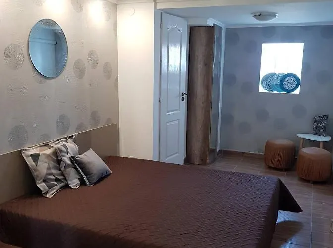 Airport16 Вечеш