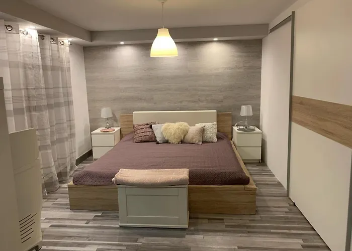 Airport16 B&B 베체스